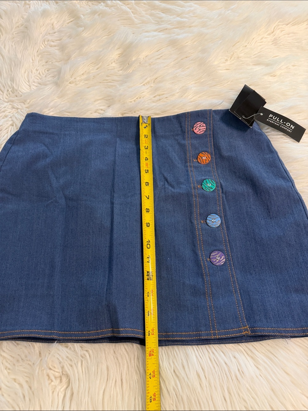 Attyre  Blue Denim Mini Skorts with Colorful Button Row size 14 brand new L15 - Picture 6 of 8